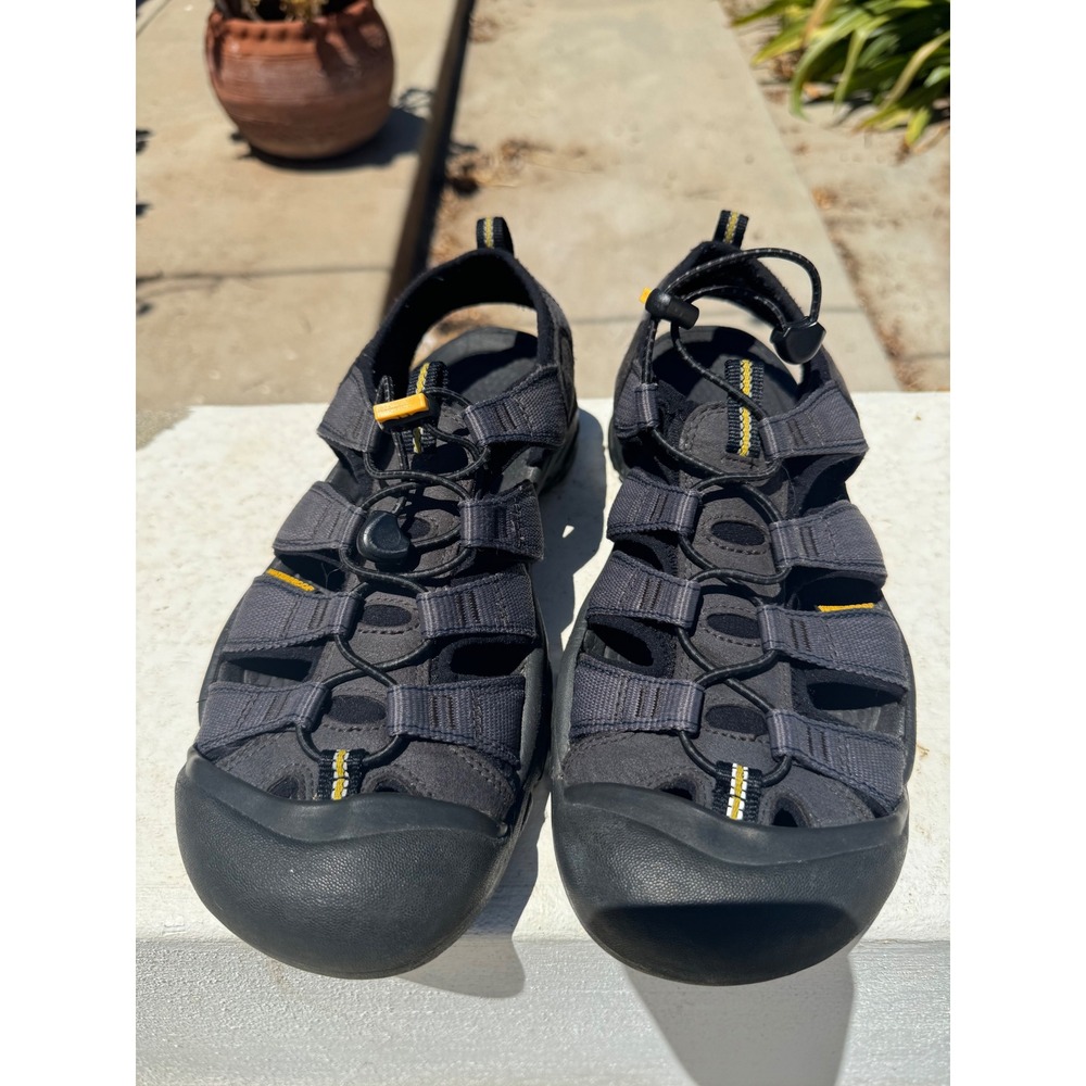 Keen Newport H2 Mens Waterproof Hiking Sandals Charcoal Gray Black Yellow